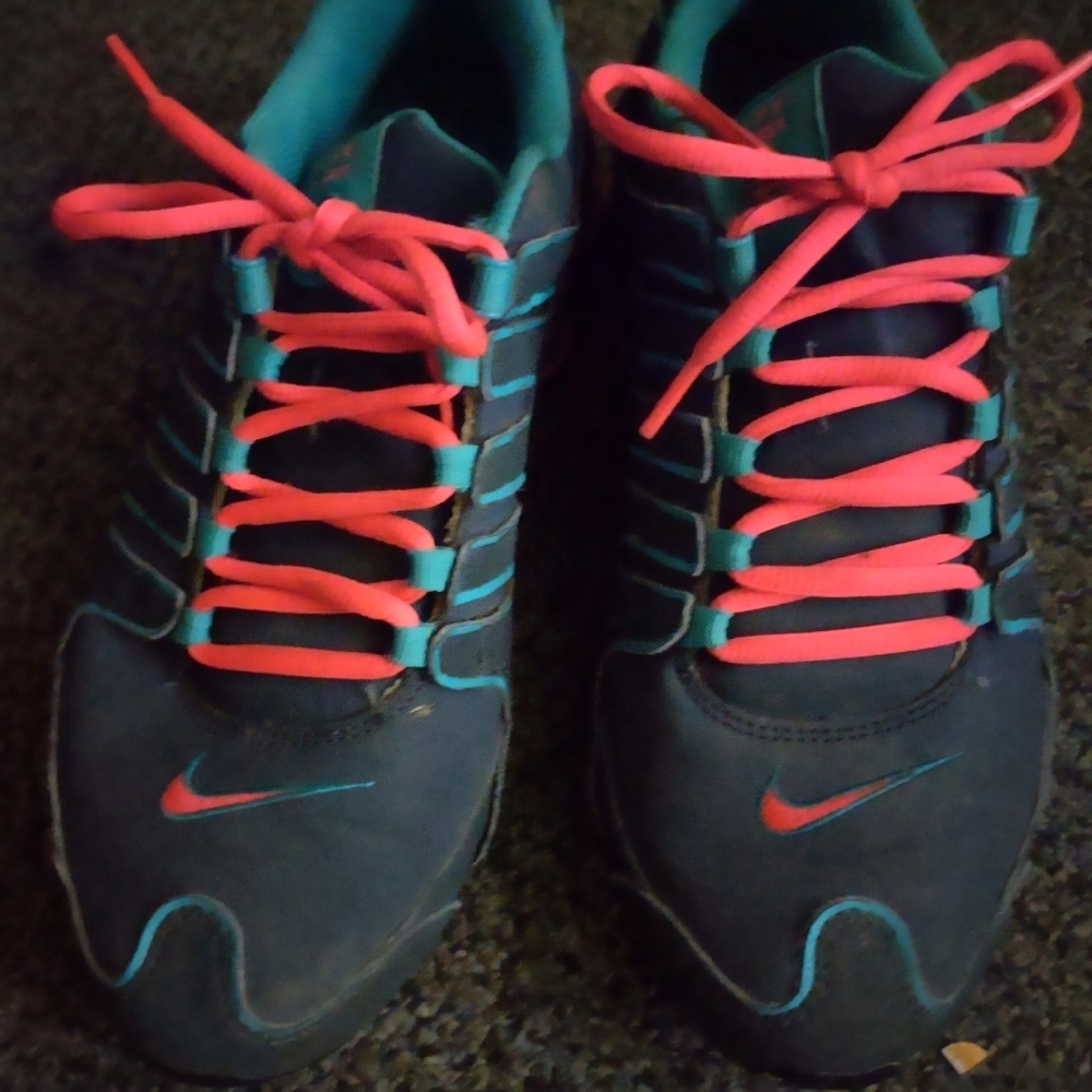 Nike shox